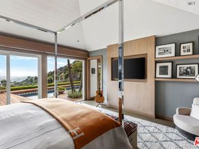 8814 Pinto Place, Los Angeles CA 90069