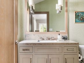 8814 Pinto Place, Los Angeles CA 90069