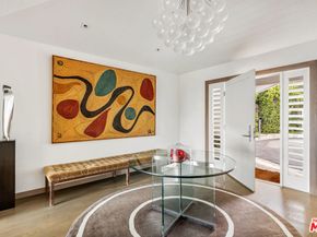 8814 Pinto Place, Los Angeles CA 90069