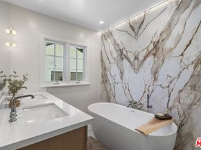 177 S Gardner Street, Los Angeles CA 90036