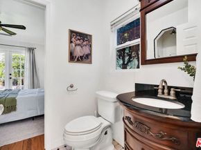 851 S Orange Drive, Los Angeles CA 90036