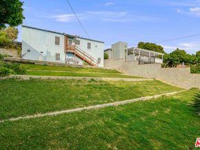 1770 Bryn Mawr Avenue, Santa Monica CA 90405