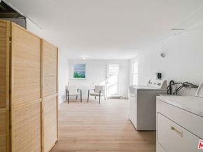 1770 Bryn Mawr Avenue, Santa Monica CA 90405