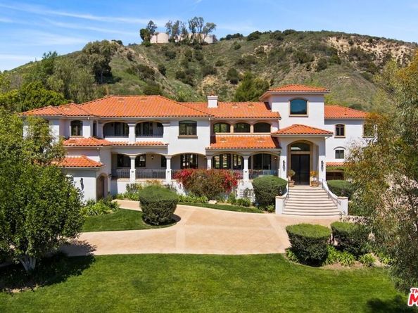 23593 Park South Street, Calabasas CA 91302