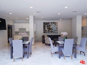 10450 Wilshire Boulevard 4F, Los Angeles CA 90024