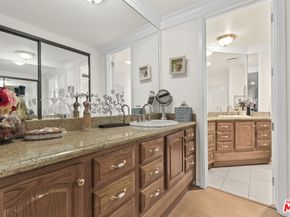 4230 Stansbury Avenue 105, Sherman Oaks CA 91423