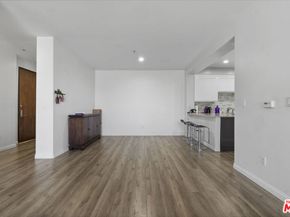 4568 W 1st Street 307, Los Angeles CA 90004