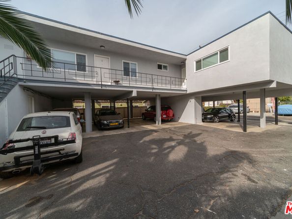 1323 11th Street, Santa Monica CA 90401