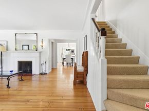 11220 Cashmere Street, Los Angeles CA 90049