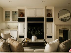 16457 Marbro Drive, Encino CA 91436