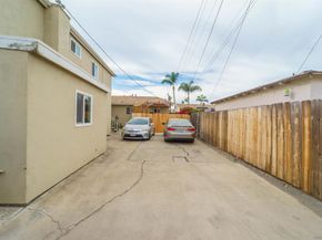 4555 57 36th, San Diego CA 92116