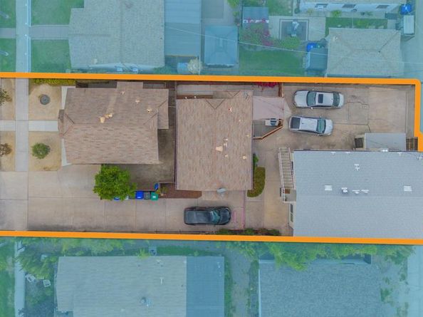 4555 57 36th, San Diego CA 92116