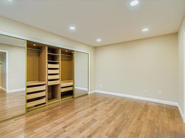 11313 Avenida De Los Lobos B, San Diego CA 92127