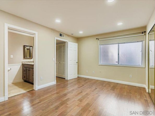 11313 Avenida De Los Lobos B, San Diego CA 92127