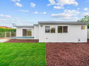 3270 Easy St, San Diego CA 92105