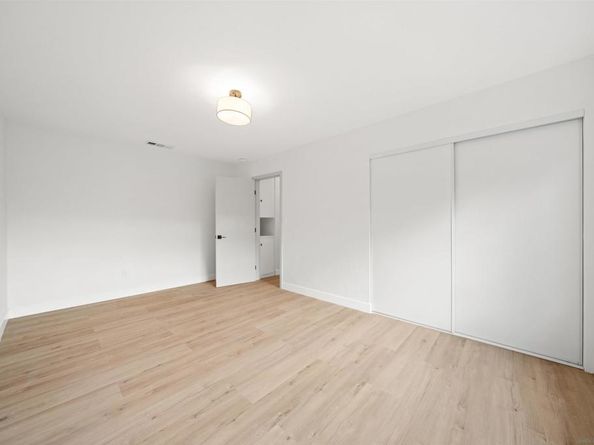 3270 Easy St, San Diego CA 92105