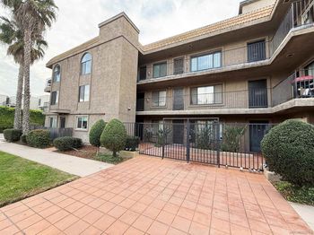 1278 Pacific Beach Dr