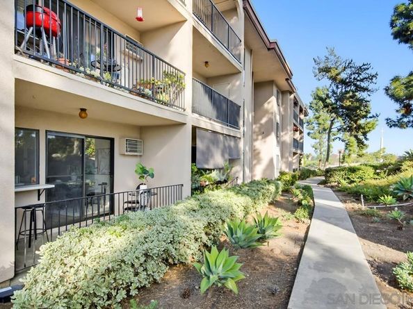 7858 Cowles Mountain Ct D7, San Diego CA 92119