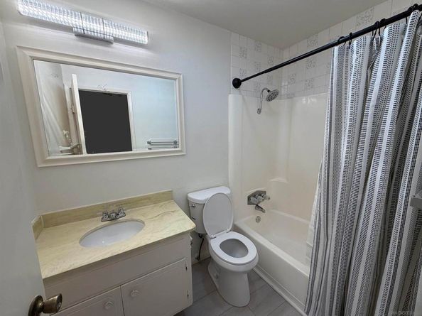 11418 Florindo Rd, San Diego CA 92127