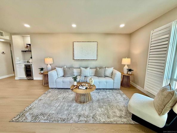 370 Rosecrans St 302, San Diego CA 92106