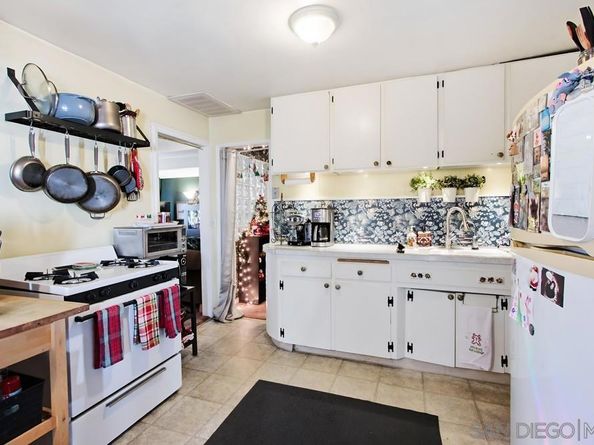 1654 Linwood, San Diego CA 92103