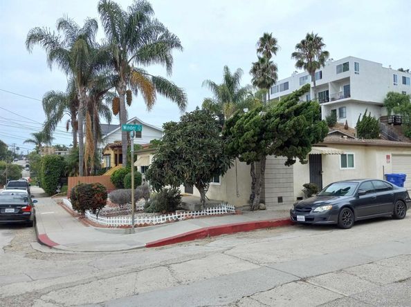 1654 Linwood, San Diego CA 92103