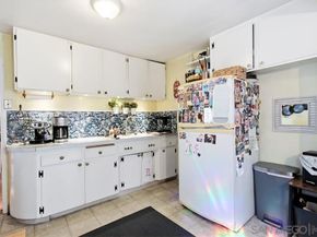 1654 Linwood, San Diego CA 92103