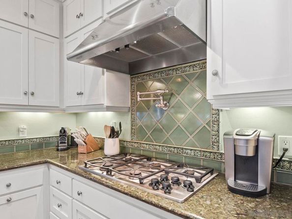 744 G Ave, Coronado CA 92118