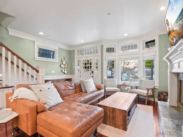 744 G Ave, Coronado CA 92118