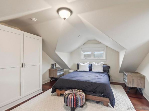 744 G Ave, Coronado CA 92118