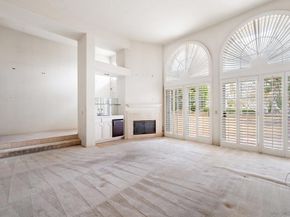 19302 Sawgrass Ln, Huntington Beach CA 92648