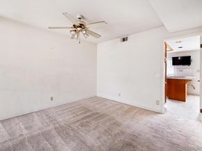 19302 Sawgrass Ln, Huntington Beach CA 92648