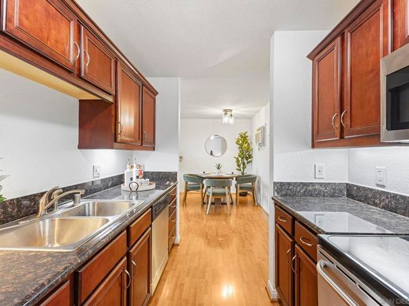 5252 Orange Avenue 313, San Diego CA 92115