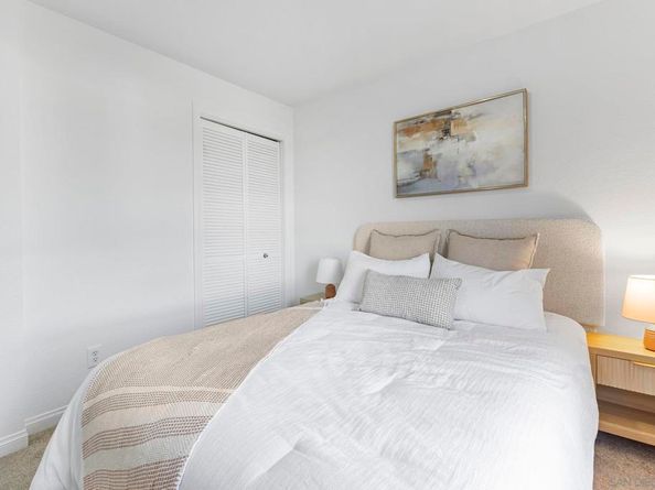 5252 Orange Avenue 313, San Diego CA 92115