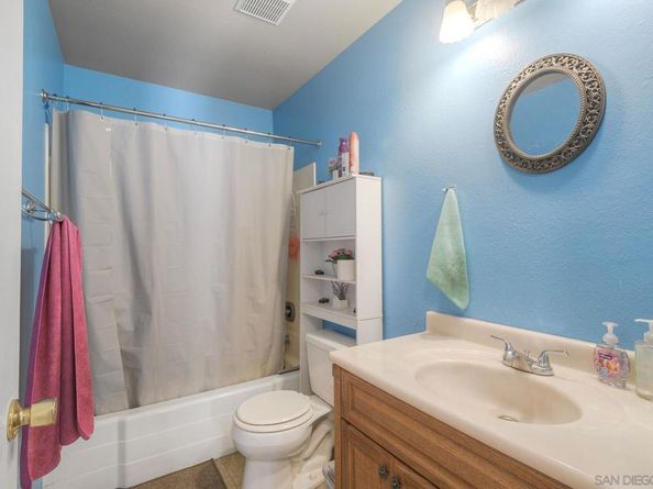 2049 Golden Circle Dr, Escondido CA 92026