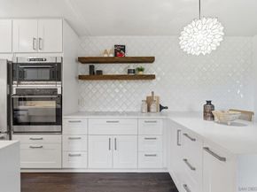 6455 La Jolla Blvd 206, La Jolla CA 92037