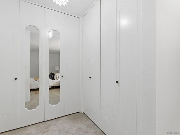 6455 La Jolla Blvd 206, La Jolla CA 92037