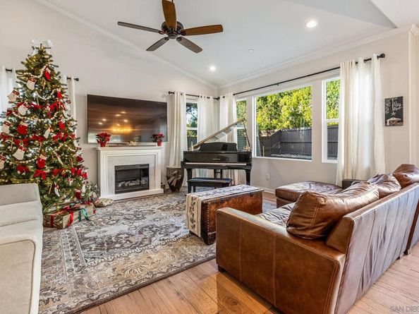 2769 Overlook Point Dr, Escondido CA 92029