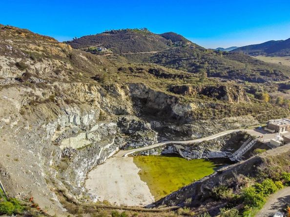 2769 Overlook Point Dr, Escondido CA 92029