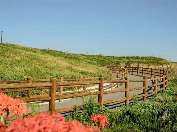 2769 Overlook Point Dr, Escondido CA 92029