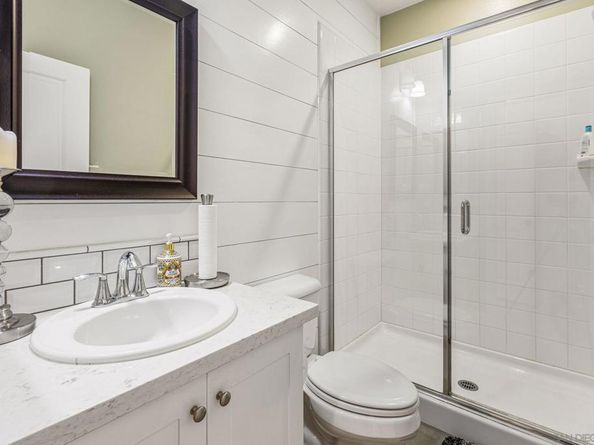 2769 Overlook Point Dr, Escondido CA 92029