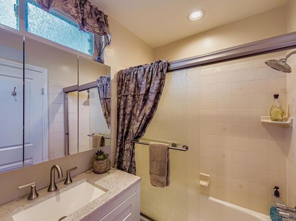 12450 Robison Blvd, Poway CA 92064