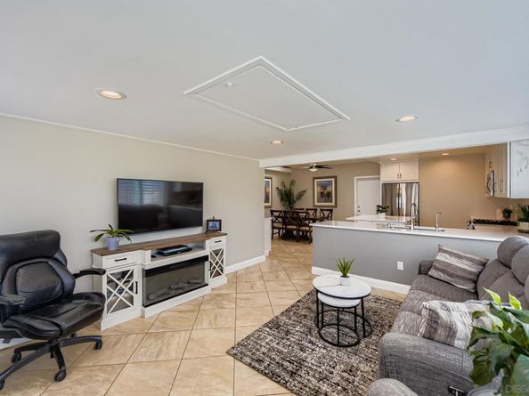 12450 Robison Blvd, Poway CA 92064