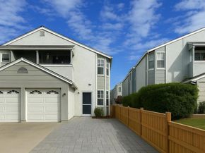 976 Sapphire Street, San Diego CA 92109