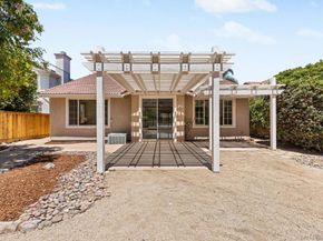 3083 Sprucewood Ln, Escondido CA 92027