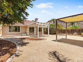 3083 Sprucewood Ln, Escondido CA 92027
