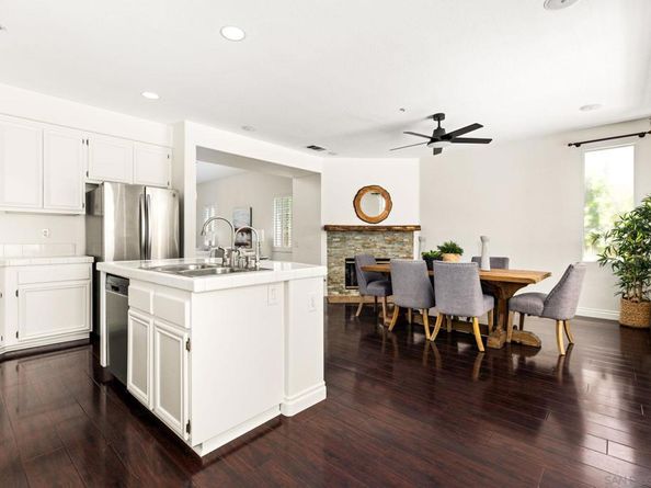 3083 Sprucewood Ln, Escondido CA 92027