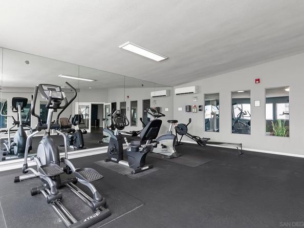 1021 Scott St 225, San Diego CA 92106