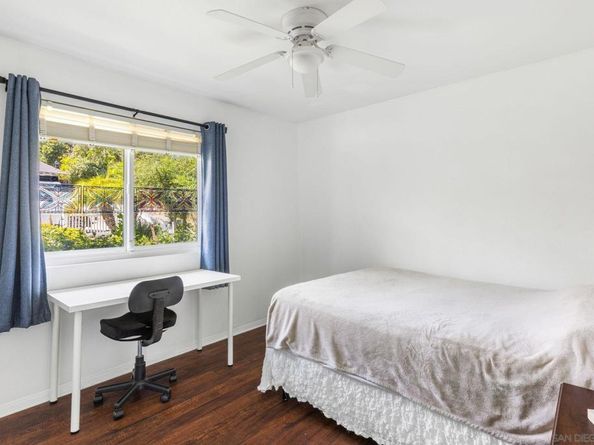 1958 Lejos Dr, Escondido CA 92025