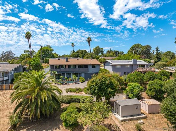 1958 Lejos Dr, Escondido CA 92025